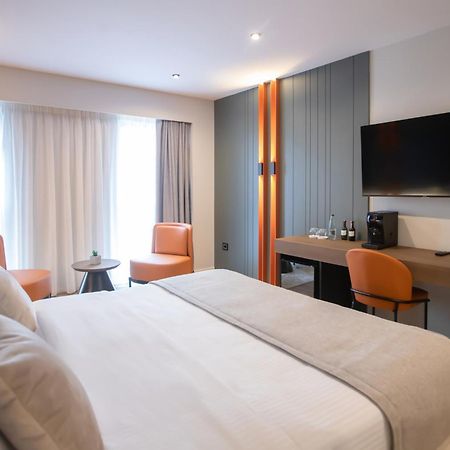 Hotel Elisa Tirana, Affiliated By Melia Ngoại thất bức ảnh
