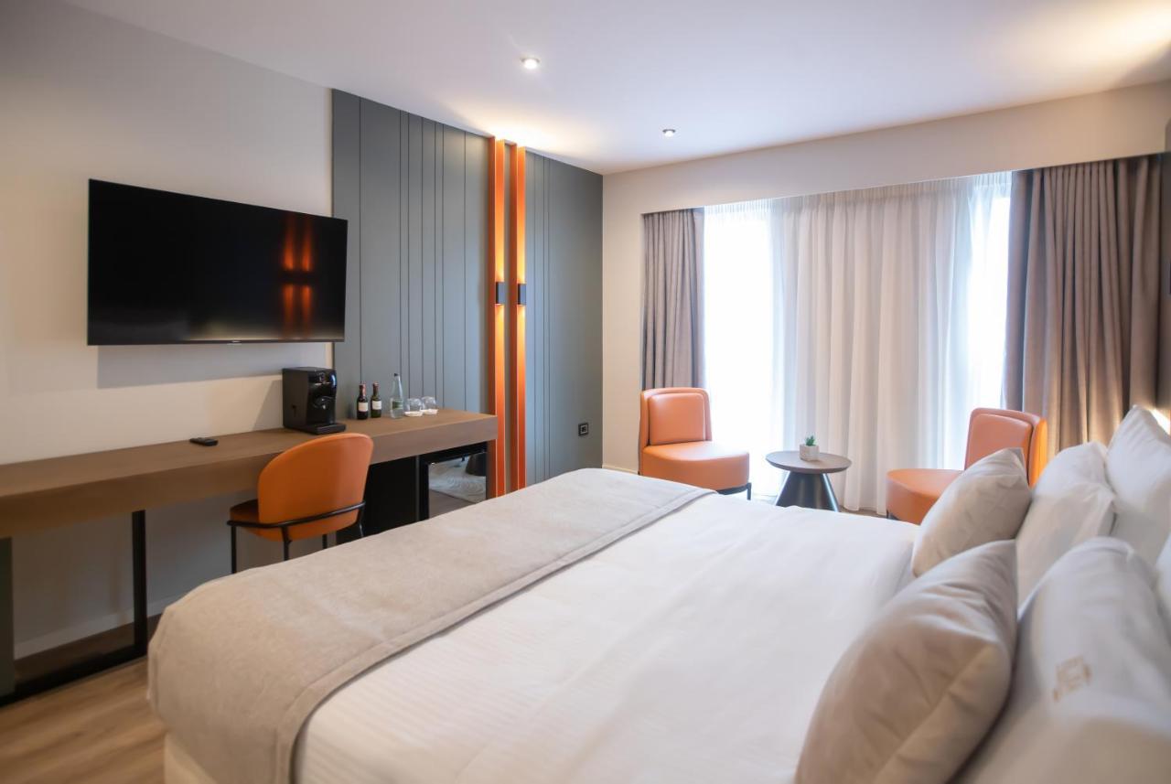 Hotel Elisa Tirana, Affiliated By Melia Ngoại thất bức ảnh